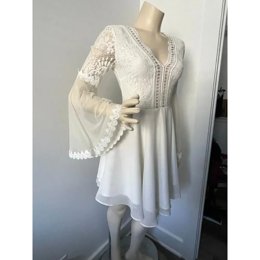 Two Sisters Bethany Lace Boho Short White Wedding Dress Size 8 - Picture 2 of 11